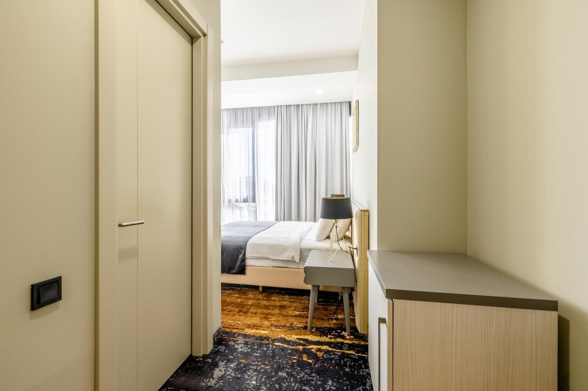 Brosse Garden Hotel Tbilisi Bilik gambar