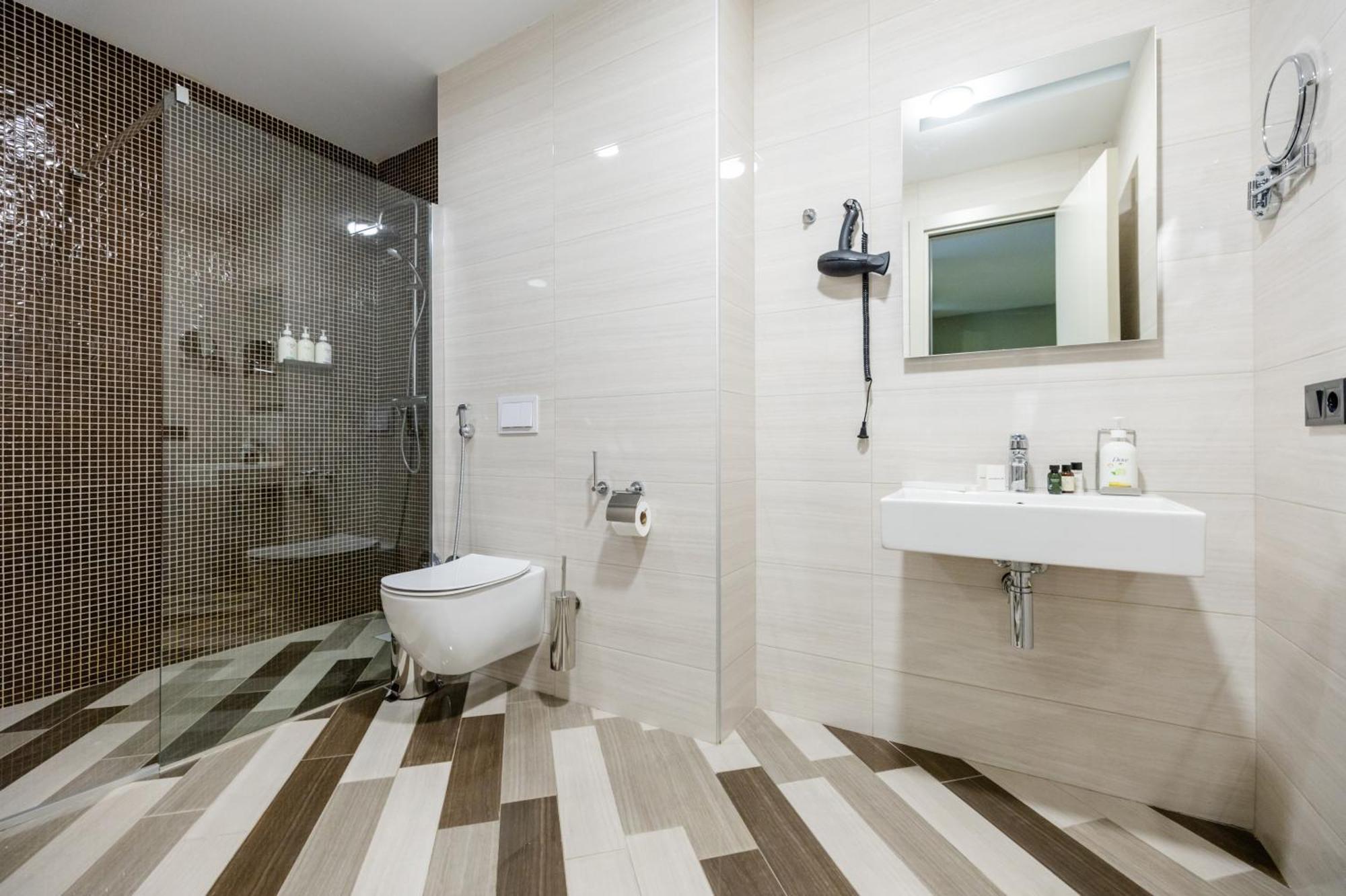 Brosse Garden Hotel Tbilisi Bilik gambar